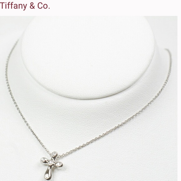 Tiffany & Co. Jewelry - Tiffany and Co.💎Elsa Peretti diamond cross.